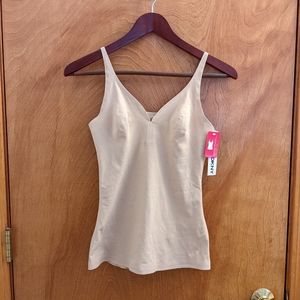NWT DKNY shapewear v-neck camisole size M